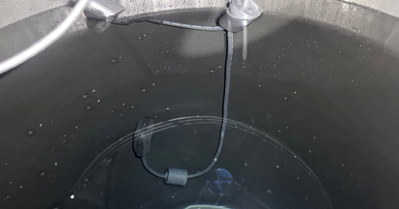 Tank level sensor inside a water tank